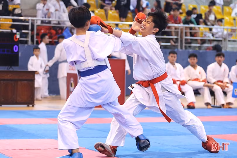 TP Hà Tĩnh nhất toàn đoàn Giải Karate toàn tỉnh