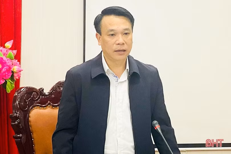 Các tổ đại biểu HĐND tỉnh thảo luận nội dung trình Kỳ họp thứ 17