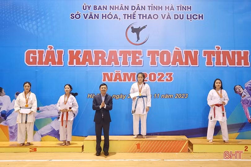 TP Hà Tĩnh nhất toàn đoàn Giải Karate toàn tỉnh