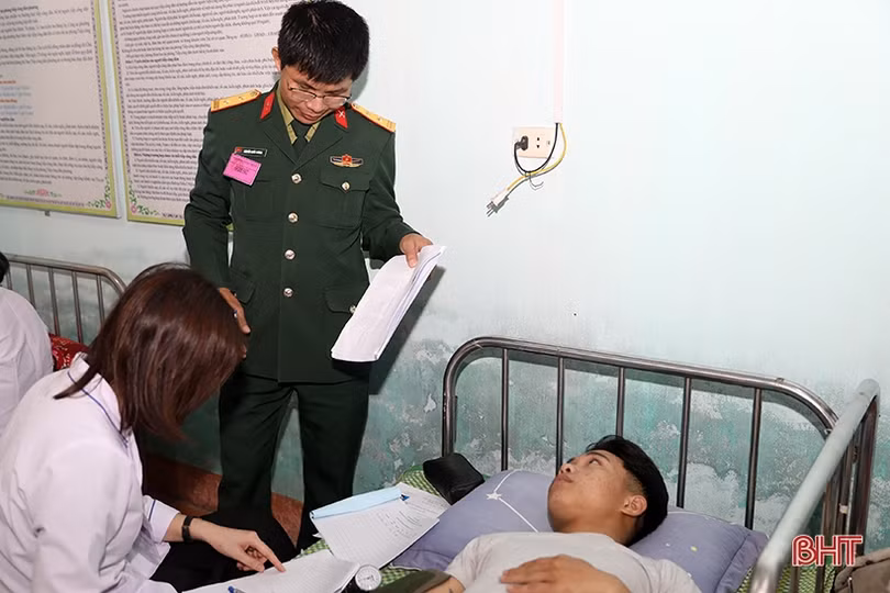 TX Kỳ Anh khám tuyển nghĩa vụ quân sự, công an năm 2024