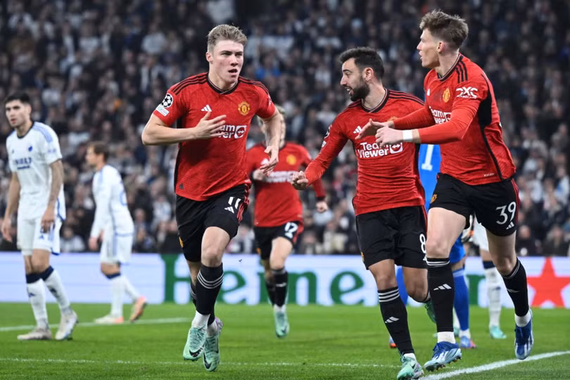 MU còn bao nhiêu cơ hội đi tiếp ở Cúp C1 mùa này?