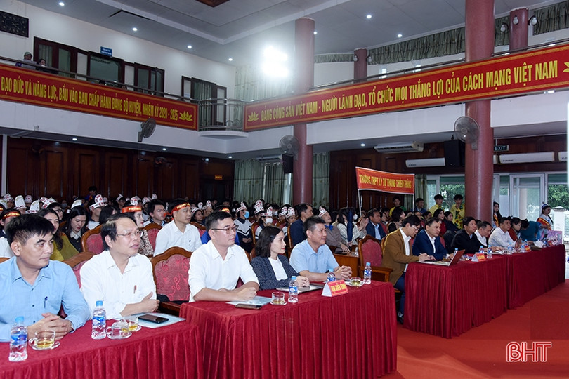 Trường THPT Nguyễn Trung Thiên nhất hội thi tìm hiểu kiến thức về sức khỏe sinh sản vị thành niên