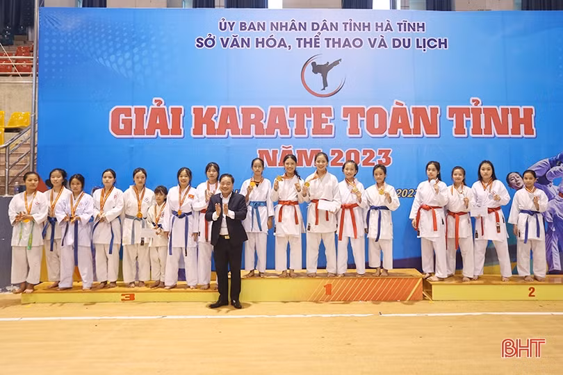 TP Hà Tĩnh nhất toàn đoàn Giải Karate toàn tỉnh