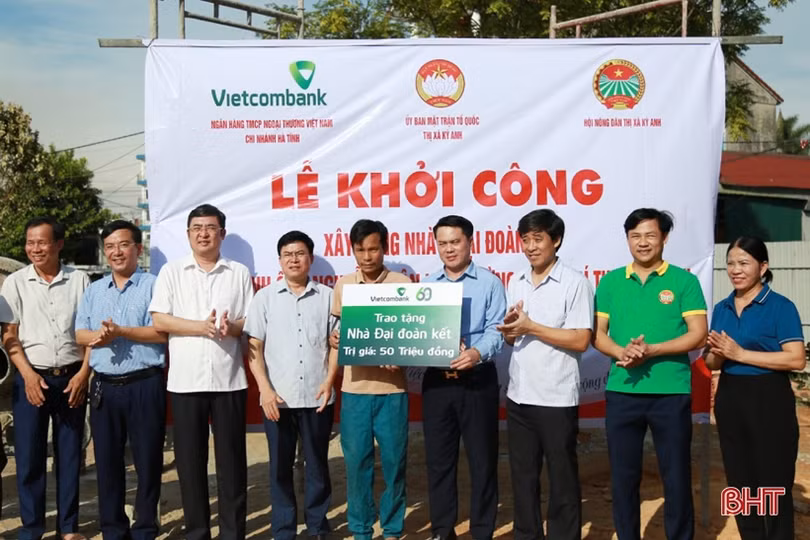 Thêm 101 gia đình người có công, hộ nghèo ở Hà Tĩnh được hỗ trợ làm nhà ở