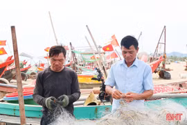 Tháo gỡ vướng mắc để nâng tỷ lệ tàu cá cập cảng, khai báo sản lượng