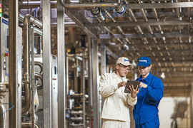 Khi công nghệ thiết lập tiêu chuẩn chất lượng từng ly sữa