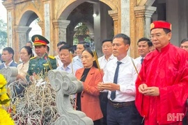 Lễ khai hạ đền Nen, mong mưa thuận gió hòa, quốc thái, dân an