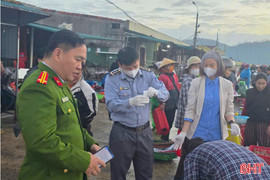 Phát hiện 5 mẫu cá cháo có dư lượng Formol tại các chợ Hà Tĩnh