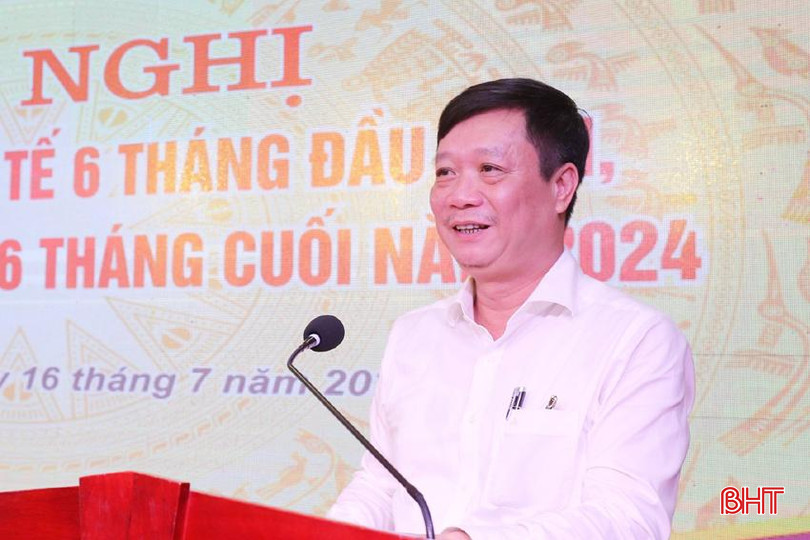 Giám đốc Sở Y tế Nguyễn Minh Đức định hướng một số nội dung trọng tâm của ngành trong những tháng cuối năm. 5A.jpg