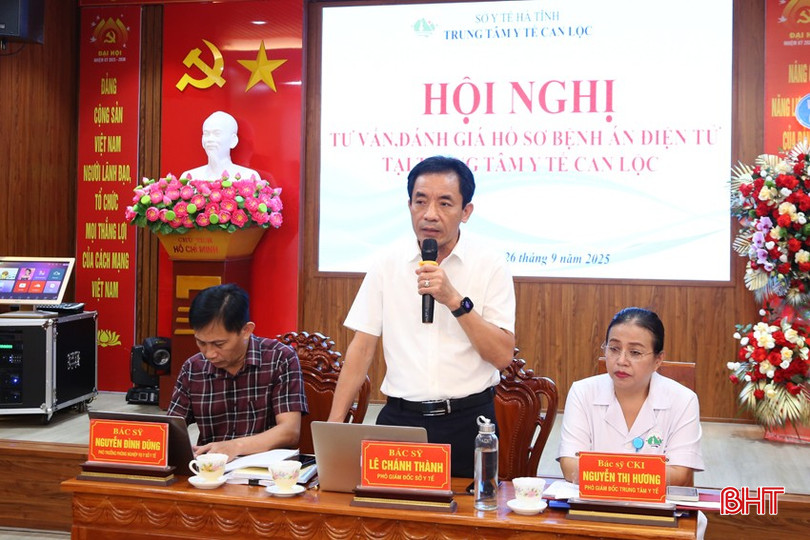 ថ្នាក់ដឹកនាំមន្ទីរសុខាភិបាលបានធ្វើជាអធិបតីក្នុងសន្និសីទវាយតម្លៃនិងវាយតម្លៃនៅមជ្ឈមណ្ឌលវេជ្ជសាស្ត្រ Can Loc។ bqbht_br_4a.jpg