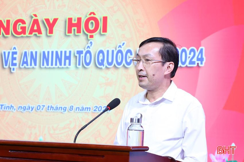 Giám đốc Đài PT&TH Hà Tĩnh Nghiêm Sỹ Đống phát biểu tại ngày hội. 4A.jpg