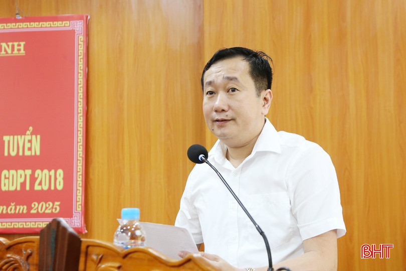 Nhà giáo Nguyễn Ngọc Lê Nam - Phó Giám đốc Sở GD&ĐT phát biểu đề dẫn hội thảo. bqbht_br_2a.jpg