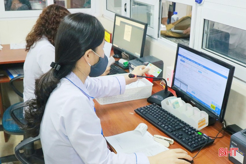 100% cơ sở y tế đã khám chữa bệnh BHYT bằng thẻ căn cước công dân có gắn chíp. vneid-2a-1564.jpg