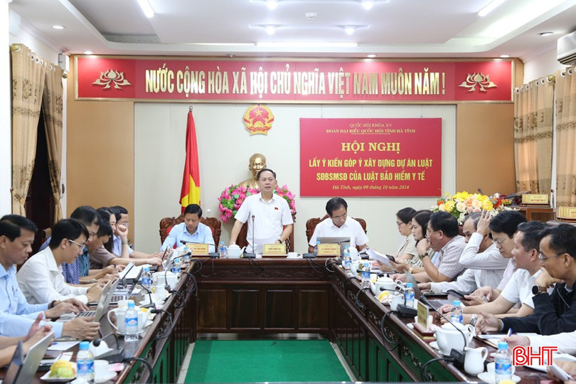 Chủ trì điều hành hội nghị. 2a-8766.jpg