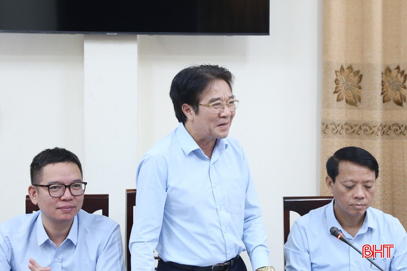 Đại biểu Võ Viết Quang - Bảo hiểm xã hội tỉnh kiến nghị một số nội dung liên quan đến công tác giám định, thẩm định và thanh quyết toán BHYT tại các cơ sở khám, chữa bệnh. 4a-1630.jpg