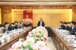 Hà Tĩnh cho ý kiến về các dự án dân cư, sân golf, thủy sản và năng lượng