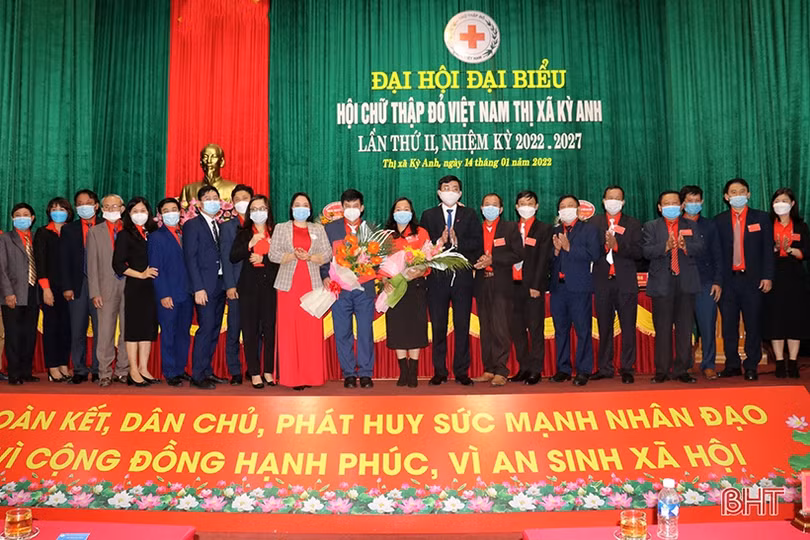 Ông Nguyễn Hữu Đại tái cử Chủ tịch Hội Chữ thập đỏ TX Kỳ Anh