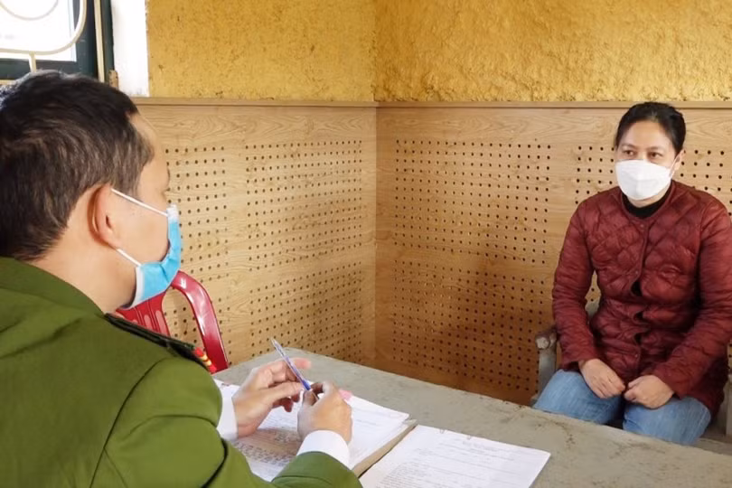 Triệt phá đường dây làm giả hồ sơ bệnh hiểm nghèo để hoãn thi hành án phạt tù