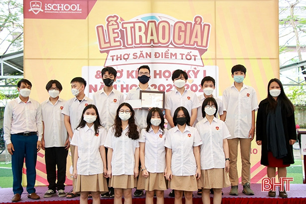 Học sinh iSchool Hà Tĩnh hào hứng tham gia chương trình “Thợ săn điểm tốt”