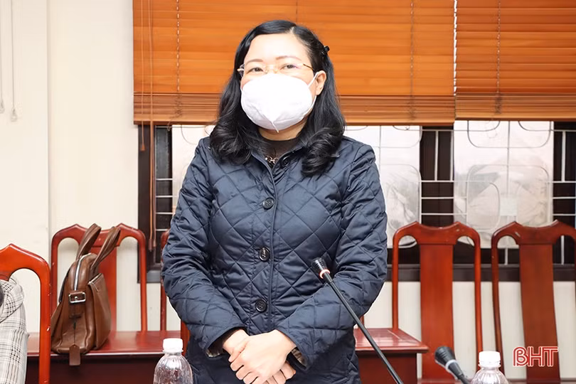 Tăng cường kiểm soát ATVSTP ở TP Hà Tĩnh và Cẩm Xuyên