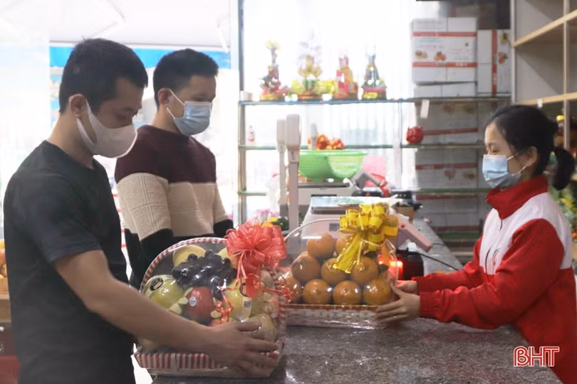 Phong phú những giỏ quà tết tại Hà Tĩnh