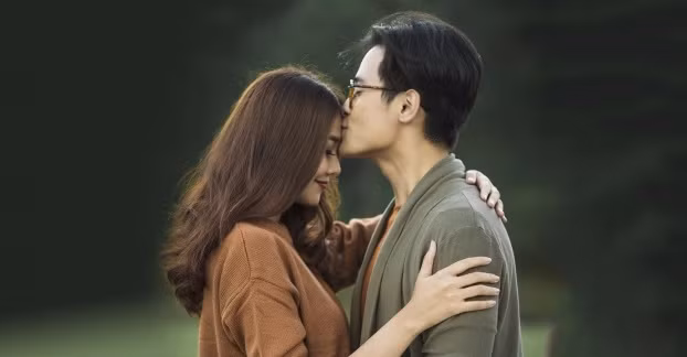 6 cách đàn ông thể hiện tình cảm không bằng lời nói