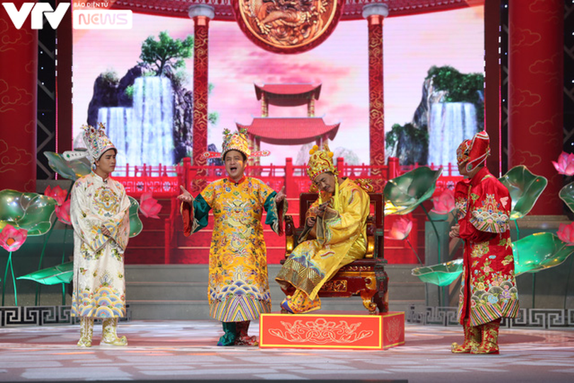 Những hình ảnh cực “hot” trên sân khấu của Táo quân 2022