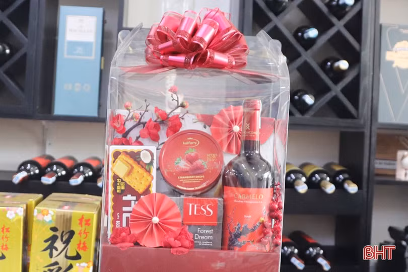 Phong phú những giỏ quà tết tại Hà Tĩnh