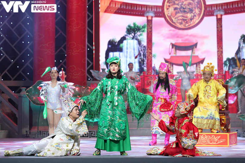 Những hình ảnh cực “hot” trên sân khấu của Táo quân 2022