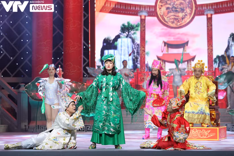 Những hình ảnh cực “hot” trên sân khấu của Táo quân 2022