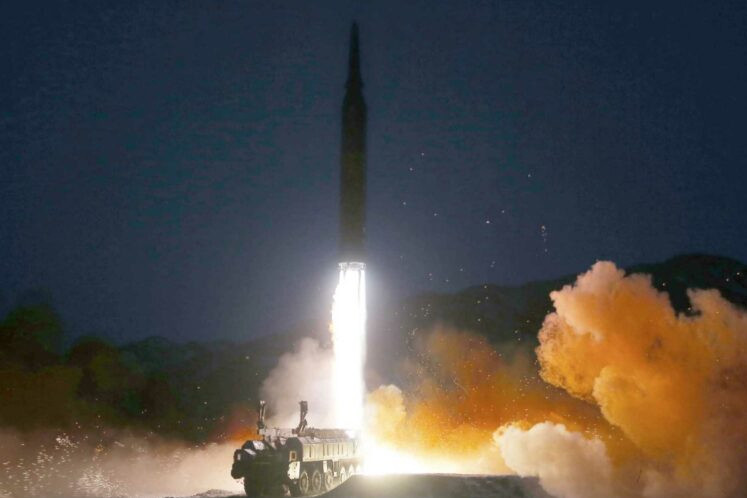 Triều Tiên xác nhận thử tên lửa siêu vượt âm