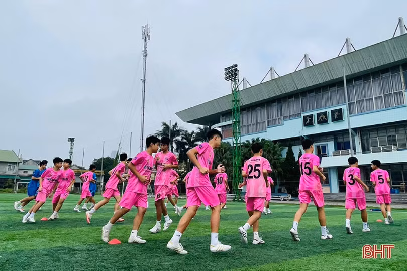 U13 Hà Tĩnh hội quân sau khi giành Á quân Giải Bóng đá thiếu niên Cup Yamaha