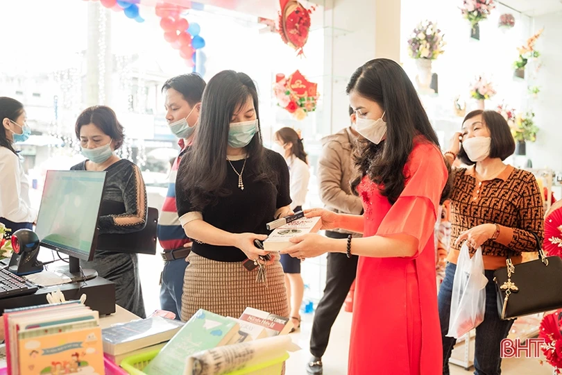 Lan tỏa văn hóa đọc sách ở Hà Tĩnh cùng Siêu thị Habooks