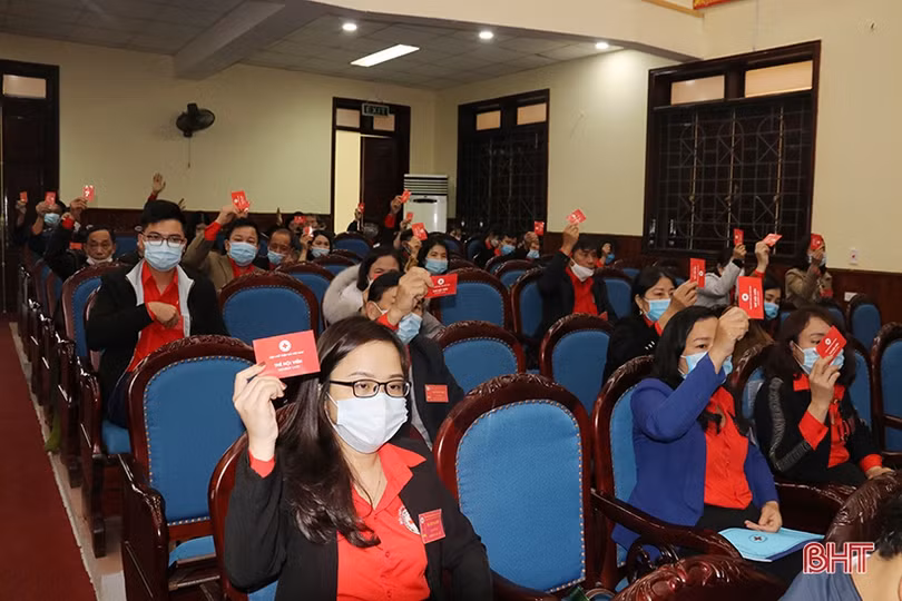 Ông Nguyễn Hữu Đại tái cử Chủ tịch Hội Chữ thập đỏ TX Kỳ Anh