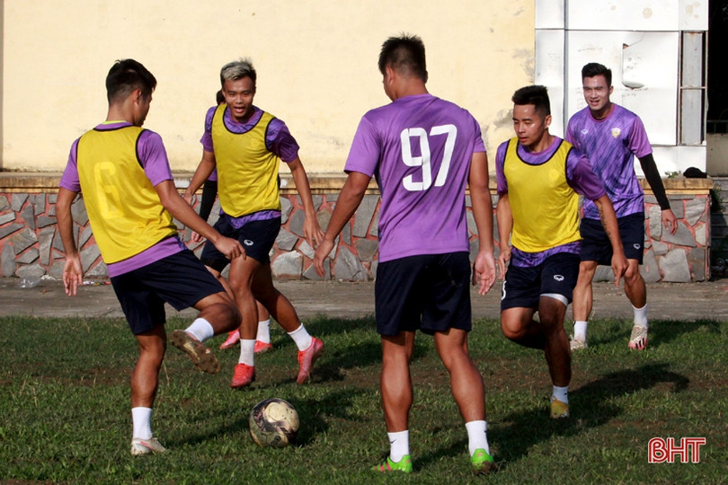 Trận thứ 2 Cúp Hoa Lư: Hồng Lĩnh Hà Tĩnh thua sát nút FC Hải Phòng với tỷ số 0-1