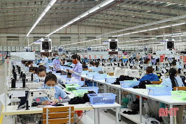 Bảo hiểm xã hội Việt Nam cần tiếp tục đa dạng các hình thức phục vụ người dân, doanh nghiệp