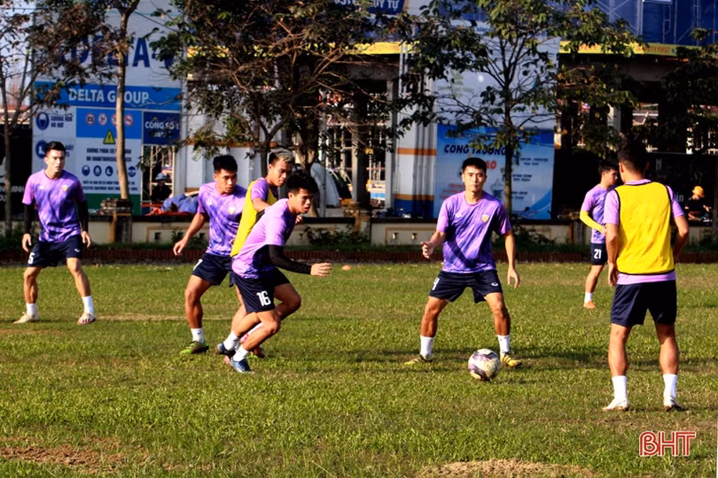 Hồng Lĩnh Hà Tĩnh tự tin bước vào V.League 2022