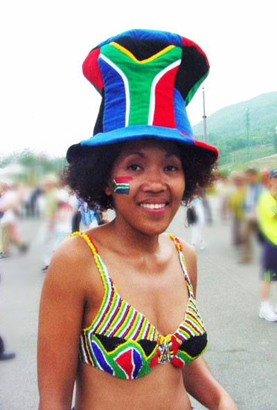 Cổ động viên của Nam Phi - nước chủ nhà World Cup năm nay.