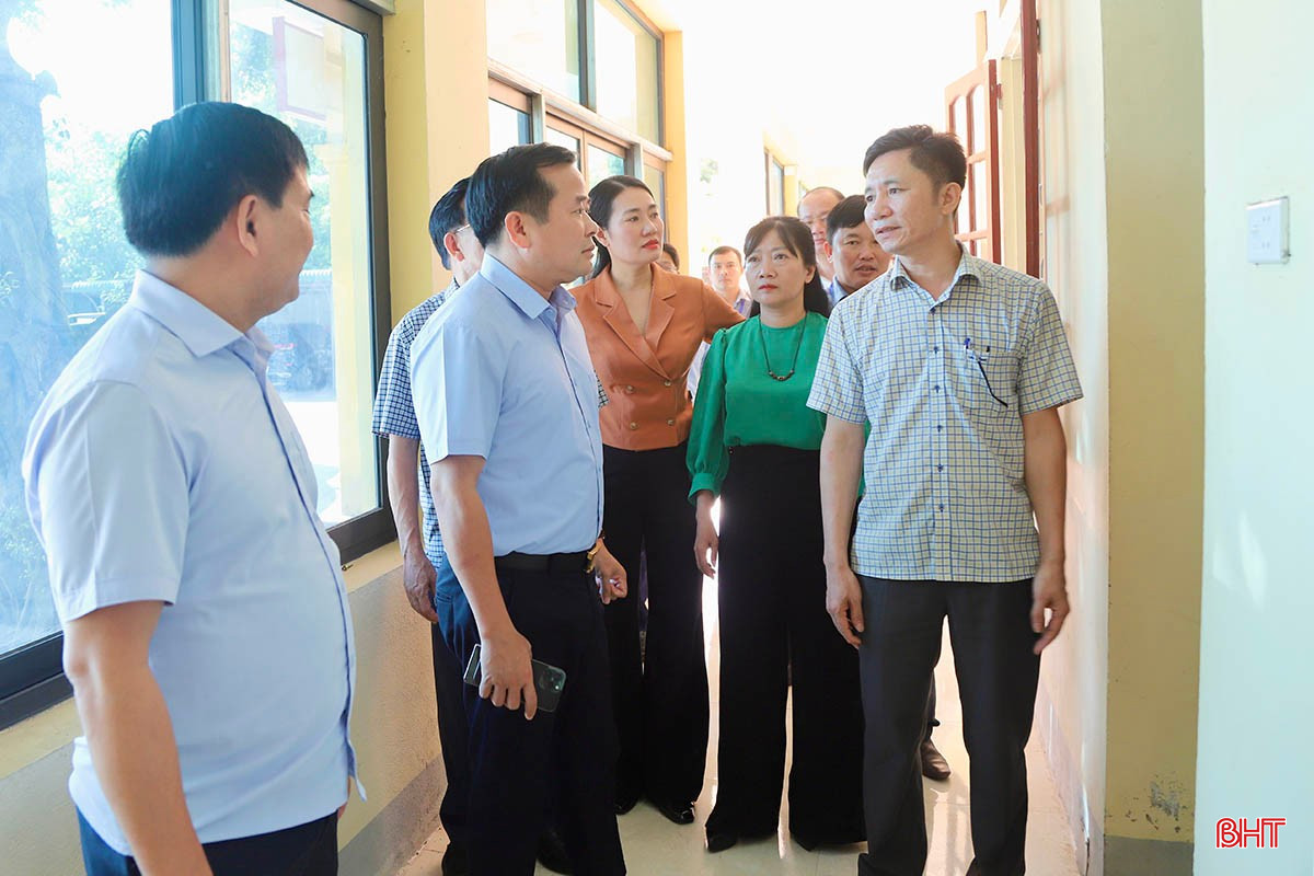 Đoàn công tác kiểm tra tại xã Mai Hoa. bqbht_br_img-5075-2-copy.jpg