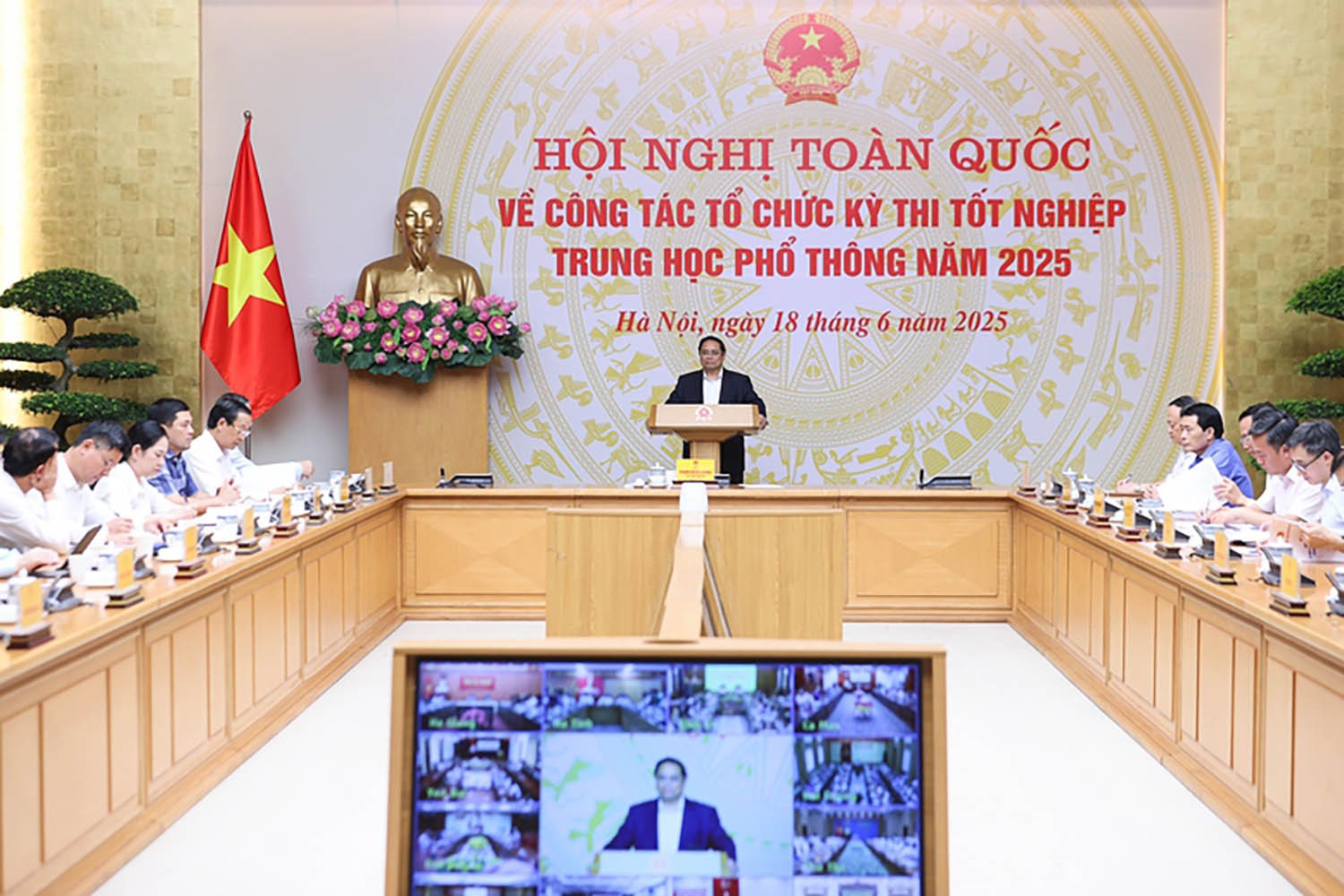 Thủ tướng Chính phủ Phạm Minh Chính chủ trì hội nghị. img5876-17502383983911475373985-copy.jpg