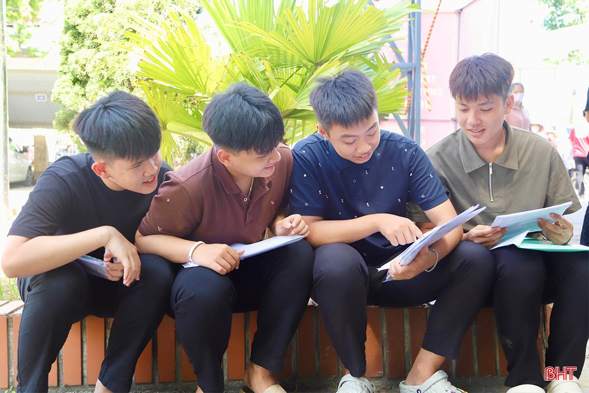 Một kỳ thi an toàn, nghiêm túc và thành công đã khép lại. bqbht_br_img-6245-copy.jpg