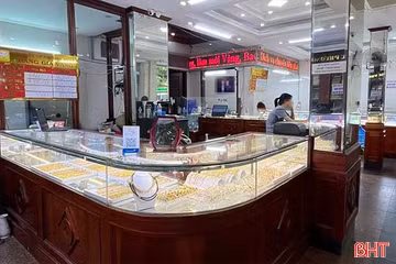 Hà Tĩnh: Khởi tố 2 bị can thuộc Công ty CP Vàng bạc Phương Xuân