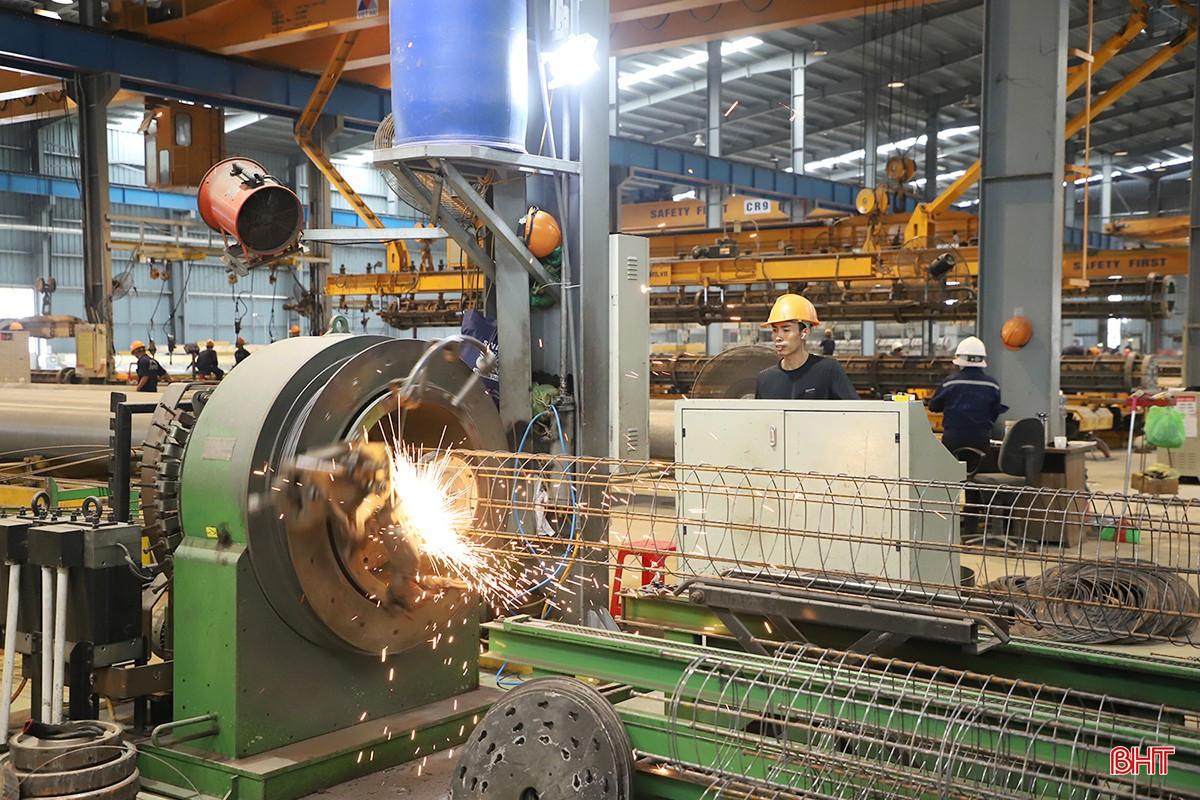 Diễn đàn được tổ chức nhằm thúc đẩy phát triển kinh tế tư nhân, khởi nghiệp và đổi mới sáng tạo, cải thiện môi trường đầu tư kinh doanh.