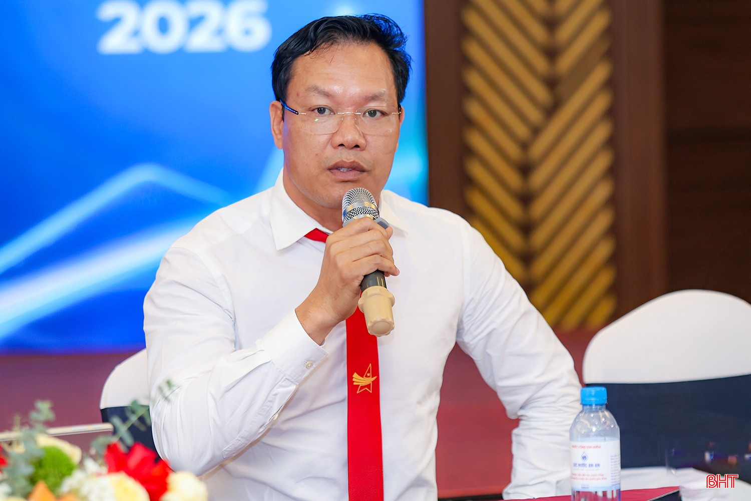 Ông Lưu Công Thành - Phó Chủ tịch Trung ương Hội Doanh nhân trẻ Việt Nam giải đáp các nội dung về kết nối doanh nhân trẻ.