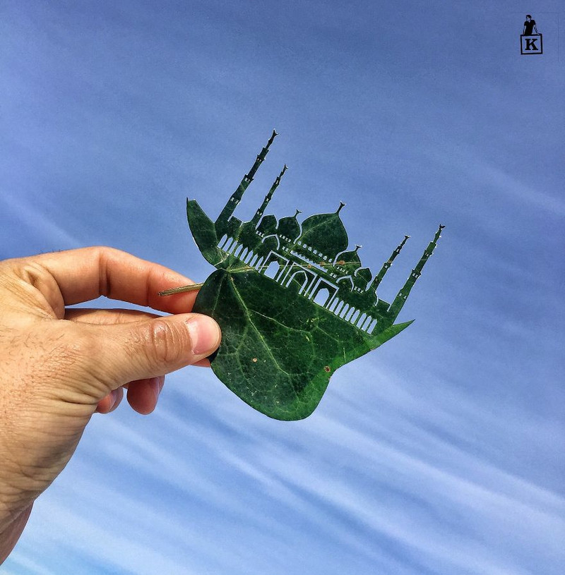 ngam cac tac pham nghe thuat cham khac tren la cay cuc doc dao