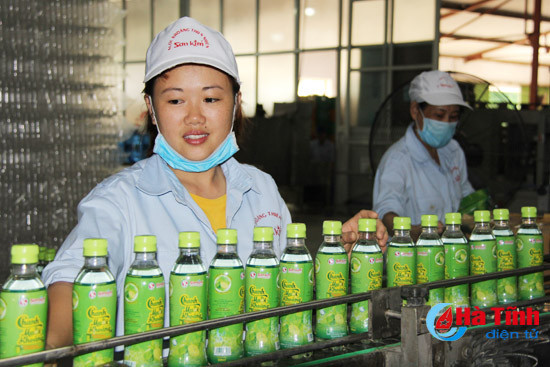 nuoc khoang son kim ra mat san pham chanh muoi khoang