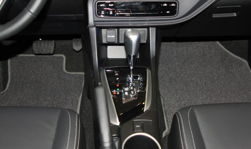 corolla altis 2017 sedan nang cap trinh lang viet nam