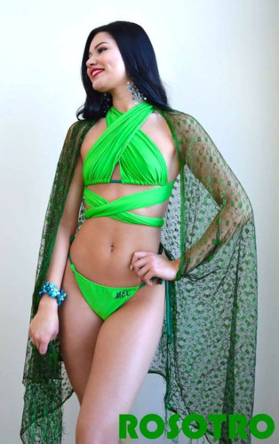 nhan sac ca tinh cua nu y ta dang quang hoa hau trai dat canada 2017