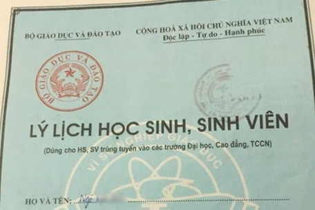 tan sinh vien lam thu tuc nhap hoc khong can xac nhan so yeu ly lich