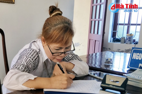 de mac nan nhan nguoi phu nu dieu khien xe chay gan 100km sau khi gay tai nan